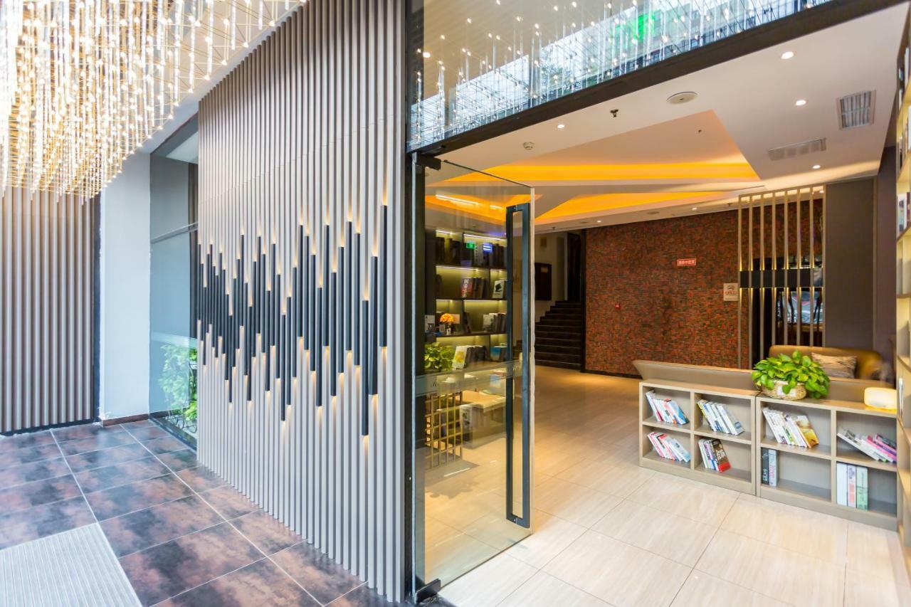 Jingli Hongyizhan Sanlitun 3* Pequim