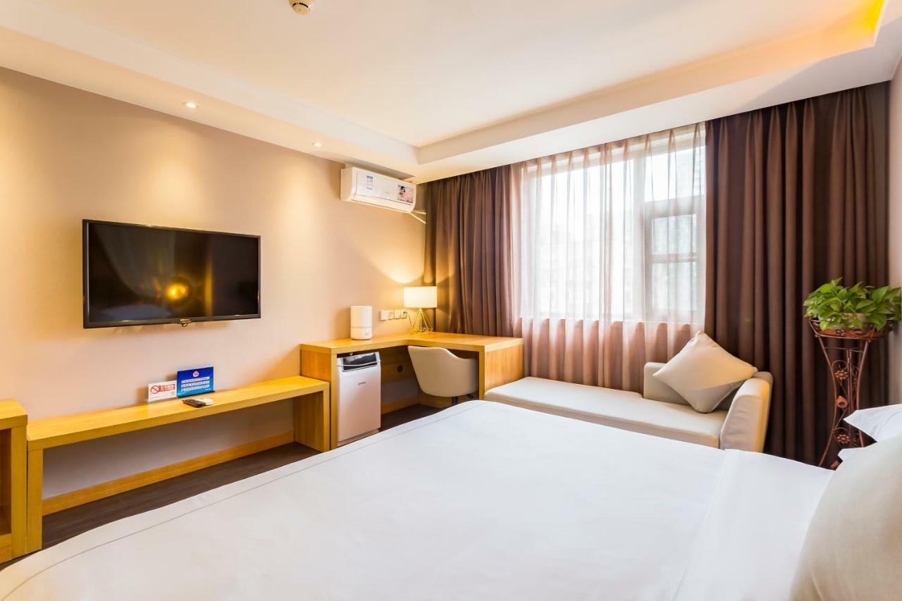 Hotel Jingli Hongyizhan Sanlitun