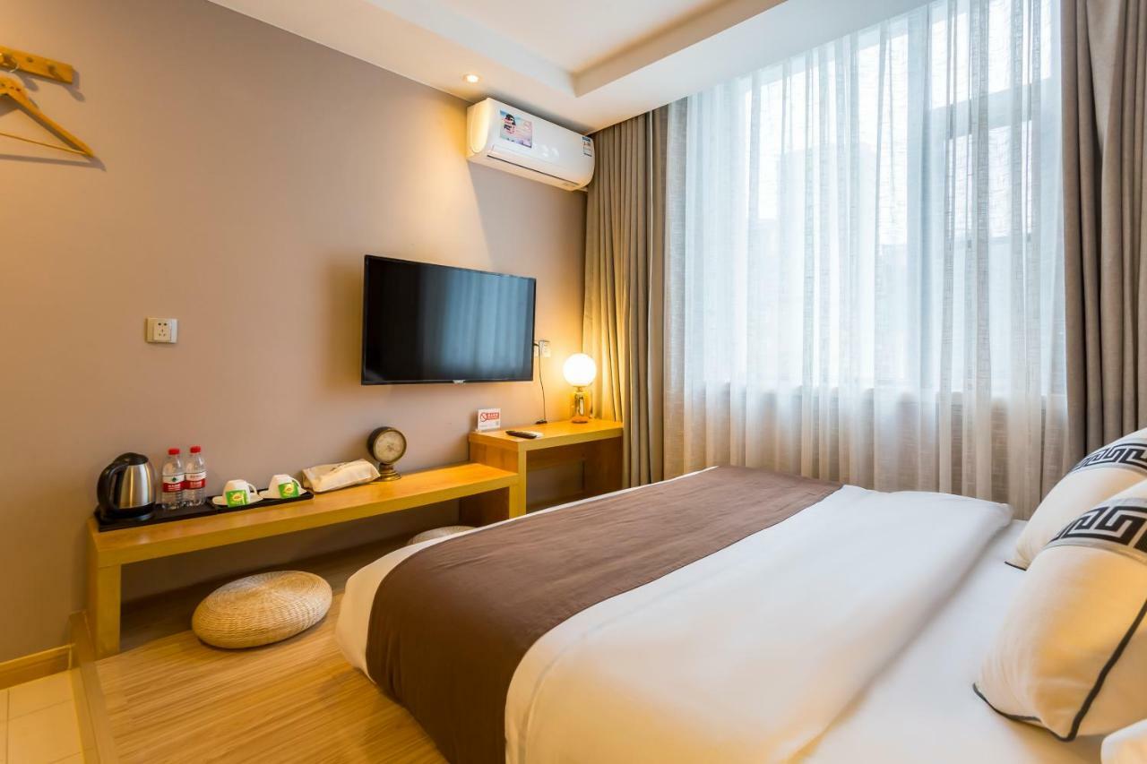 Hotel Jingli Hongyizhan Sanlitun Pequim